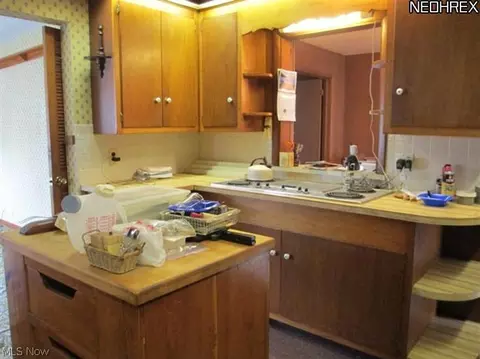 2611 W 9th St, Ashtabula, OH 44004 photo 3