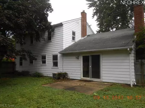 28 Bard Dr, Hudson, OH 44236 photo 2