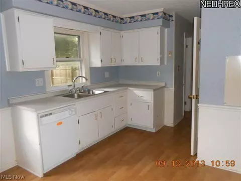 28 Bard Dr, Hudson, OH 44236 photo 3