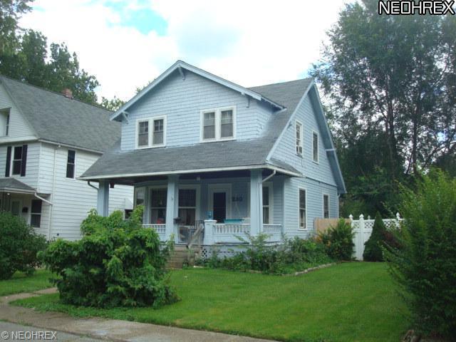 220 13th St, Elyria, OH 44035 photo 1