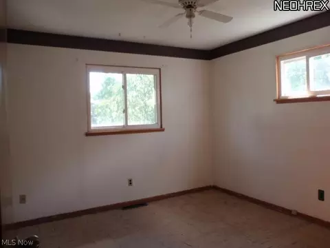 801 Concord Ave, Elyria, OH 44035 photo 7
