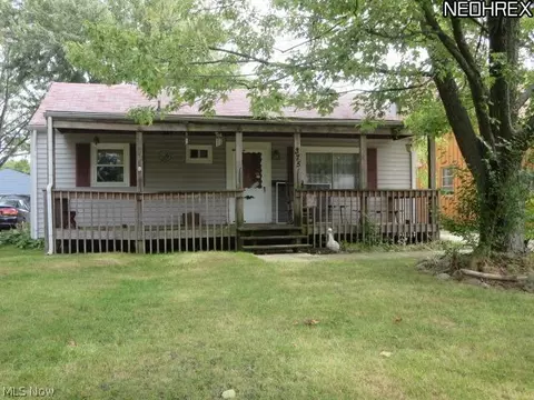 375 Roosevelt Ave, Elyria, OH 44035 photo 1