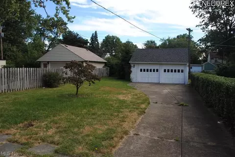 301 E 216 St, Euclid, OH 44123 photo 13