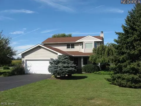 1203 Sprowl Rd, Huron, OH 44839 photo 1
