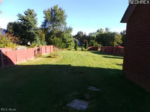 3523 Lincoln St, Canton, OH 44707 photo 10