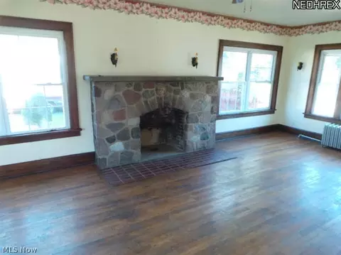 3523 Lincoln St, Canton, OH 44707 photo 4