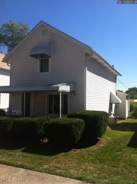 318 E 7th, Dover, OH 44622 photo 2