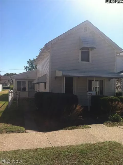 318 E 7th, Dover, OH 44622 photo 1