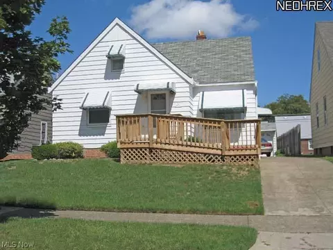 8614 Beech Ave, Brooklyn, OH 44144 photo 1