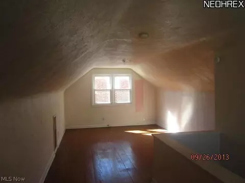 737 Easter Ave, Akron, OH 44307 photo 6