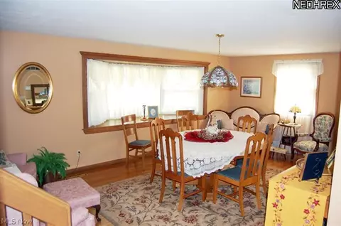 814 Mcdaniel Ave, Minerva, OH 44657 photo 3
