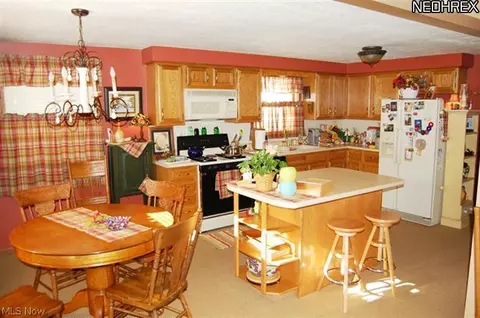 814 Mcdaniel Ave, Minerva, OH 44657 photo 2