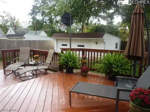 400 E 214th St, Euclid, OH 44123 photo 18