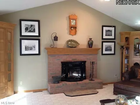 1006 E Hutton, Wooster, OH 44691 photo 5