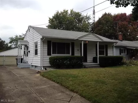 864 Kickapoo Ave, Akron, OH 44305 photo 15