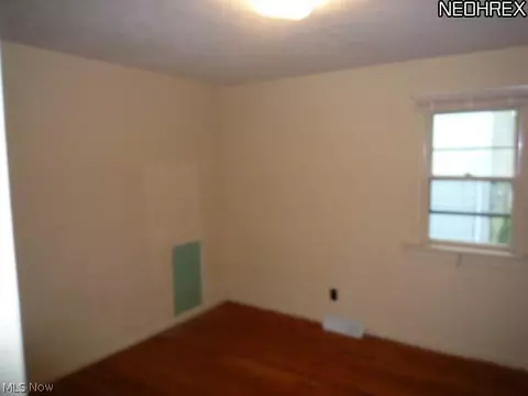 546 Harris St, Kent, OH 44240 photo 7