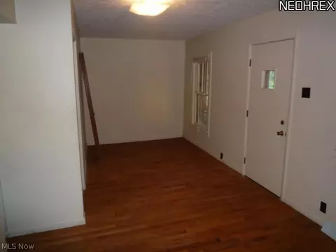 546 Harris St, Kent, OH 44240 photo 8