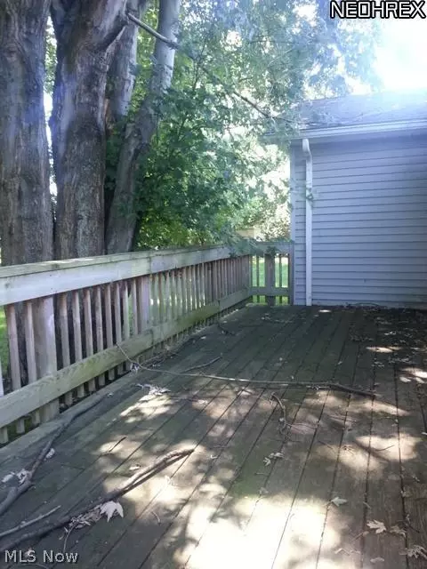 524 Bayberry Dr, Elyria, OH 44035 photo 10