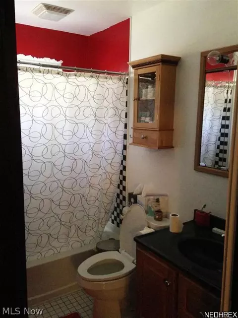 5948 Granger Rd, Ashtabula, OH 44004 photo 7