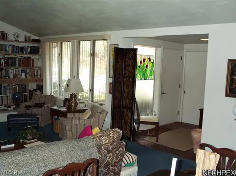 481 Caskey Ct, Oberlin, OH 44074 photo 3