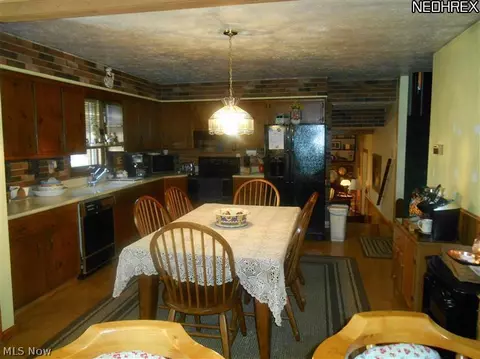 16519 Diagonal Rd, Lagrange, OH 44050 photo 4