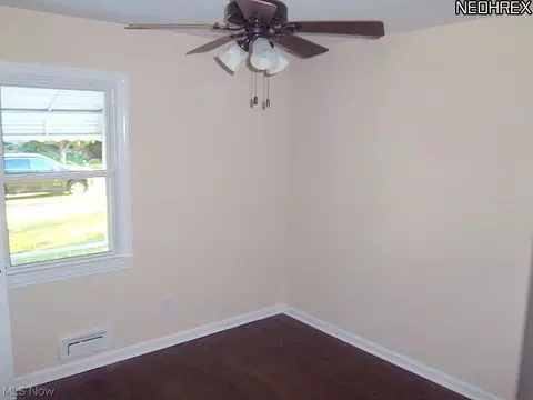 10602 Windham Rd, Parma, OH 44130 photo 6