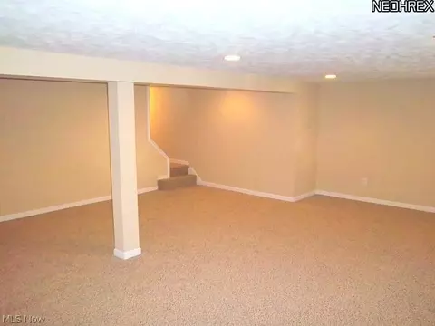 10602 Windham Rd, Parma, OH 44130 photo 13