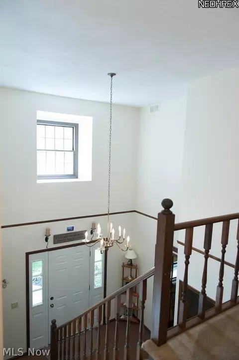 256 Yale Ave, Elyria, OH 44035 photo 11