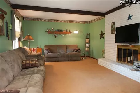 256 Yale Ave, Elyria, OH 44035 photo 3