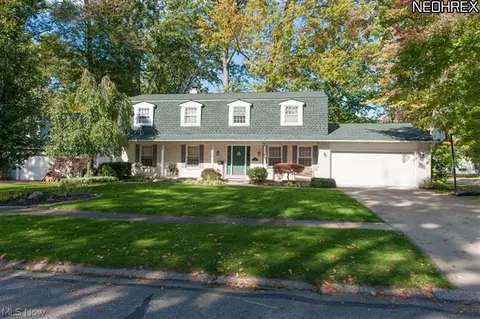 256 Yale Ave, Elyria, OH 44035 photo 1