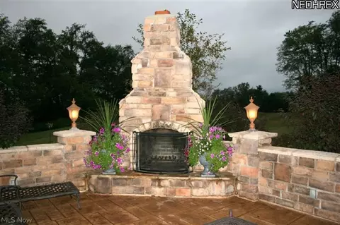 4205 Devonshire Ct, Copley, OH 44321 photo 5