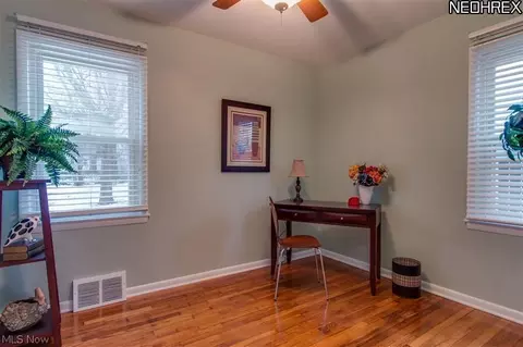 29688 Phillips Ave, Wickliffe, OH 44092 photo 10