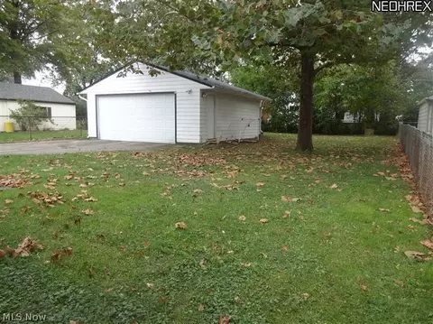 29688 Phillips Ave, Wickliffe, OH 44092 photo 22
