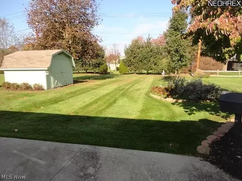 205 W 23rd St, Dover, OH 44622 photo 10