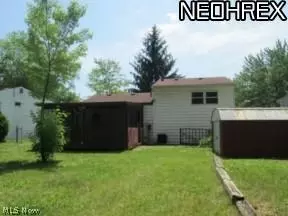 9146 Wilverne Dr, Windham, OH 44288 photo 4