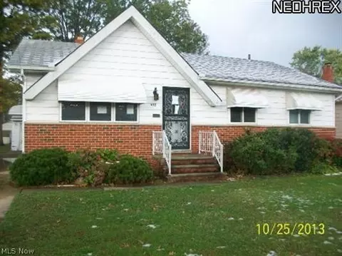 632 E 300th St, Willowick, OH 44095 photo 1