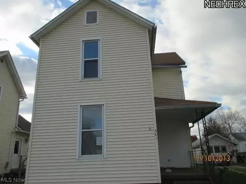 361 S 9th St, Coshocton, OH 43812 photo 4