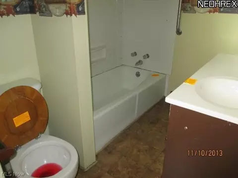 361 S 9th St, Coshocton, OH 43812 photo 11