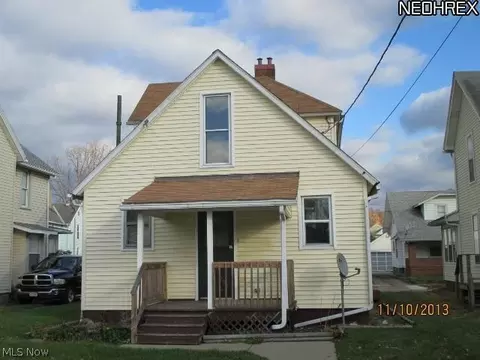 361 S 9th St, Coshocton, OH 43812 photo 2