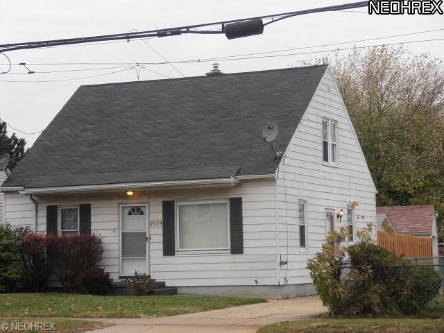 2139 E Market St, Akron, OH 44312 photo 1