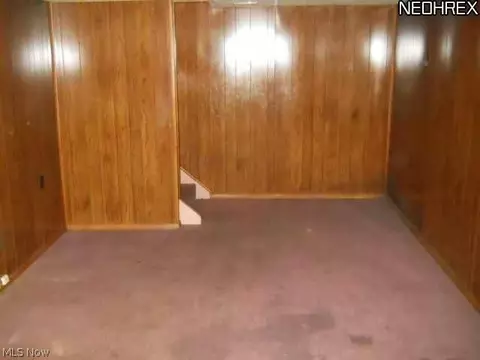1631 E 276th St, Euclid, OH 44132 photo 7
