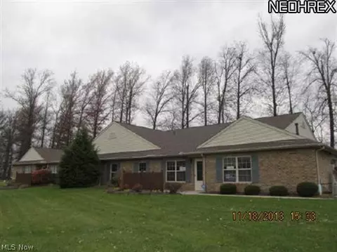 133 Bentley Dr, Elyria, OH 44035 photo 1