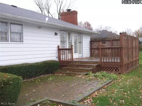 6210 Apache Ln, Poland, OH 44514 photo 5