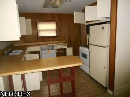 1624 W 14th St, Ashtabula, OH 44004 photo 4