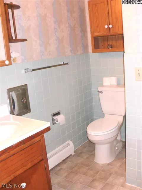 357 N Pershing Ave, Akron, OH 44313 photo 11