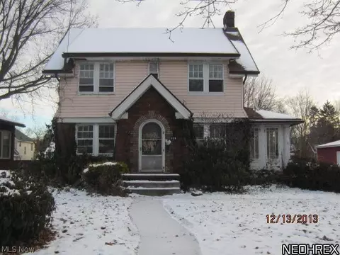 869 Peerless Ave, Akron, OH 44320 photo 1