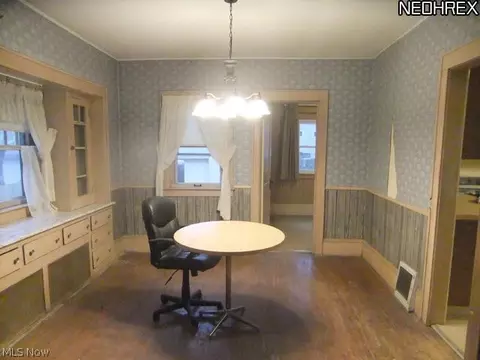 728 Chitty Ave, Akron, OH 44303 photo 6