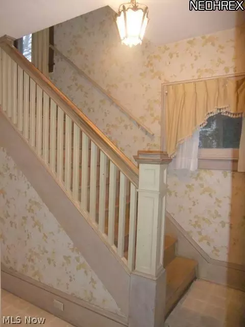 728 Chitty Ave, Akron, OH 44303 photo 11