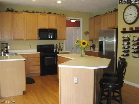 199 Brookledge Ln, Copley, OH 44321 photo 11