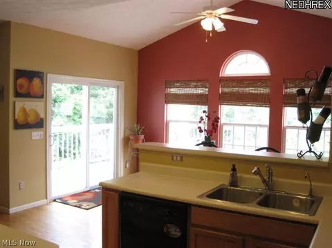 199 Brookledge Ln, Copley, OH 44321 photo 9